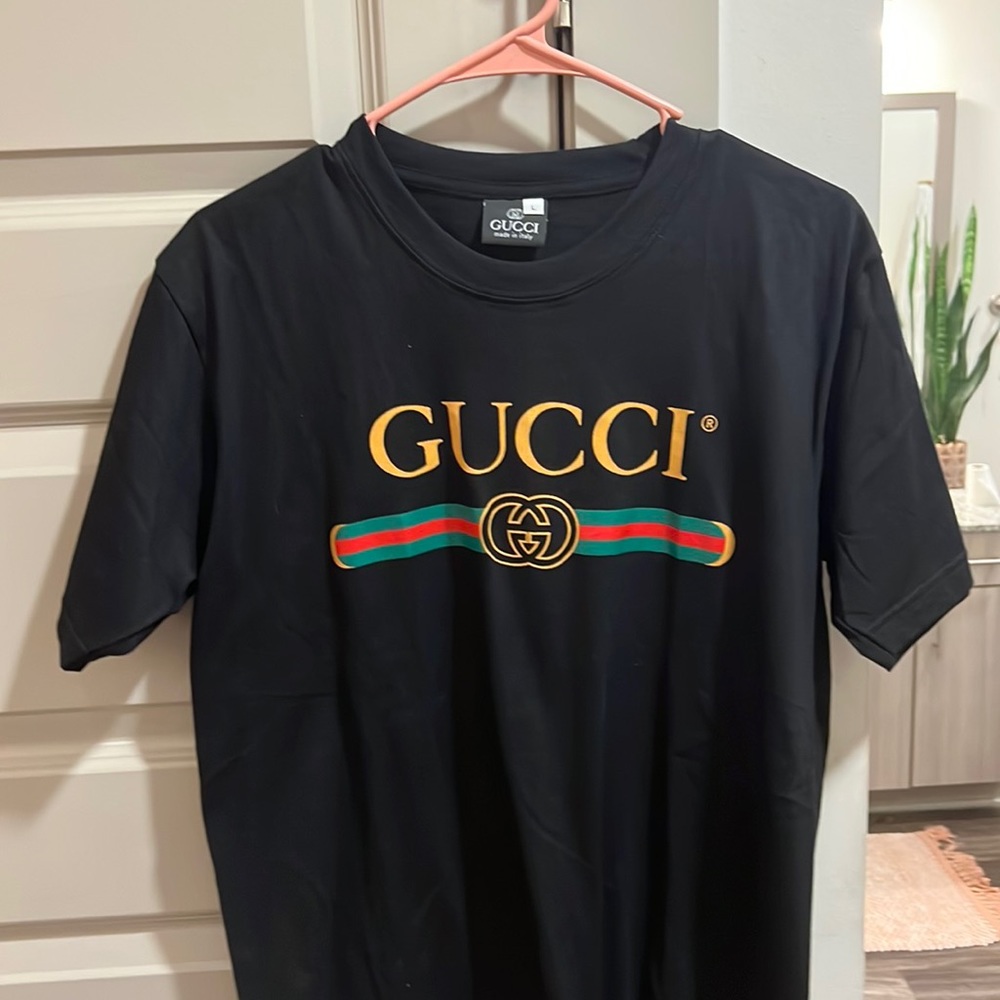 GG shirt